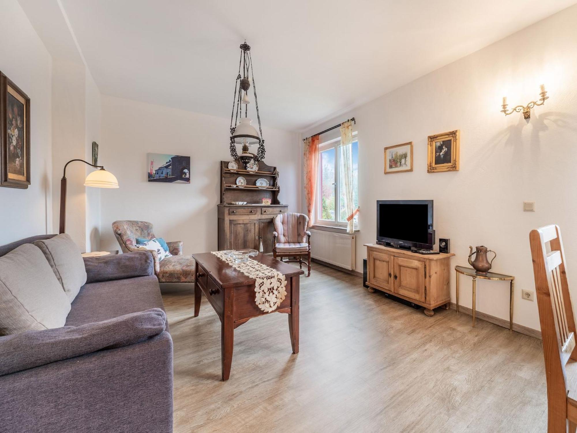 Modern In Reifferscheid With Garden *